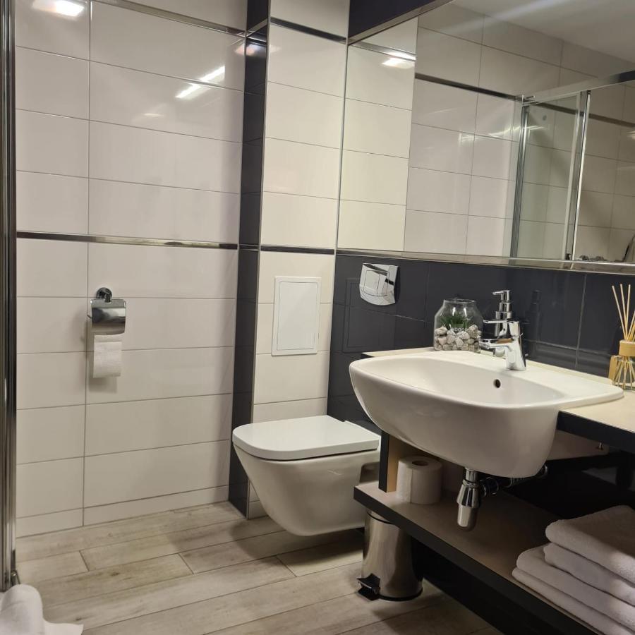 Apartament Czarna Gora Bormio 2 Сенна Экстерьер фото